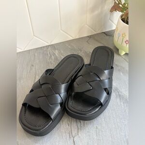 New Pilcro Black Leather women’s sandals from Anthropologie
